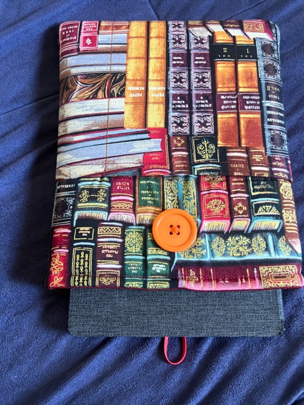 NWOT Book Sleeve & e-Reader Pouch, Button Closure, Front Pocket, Bookmark - Picture 14 of 14